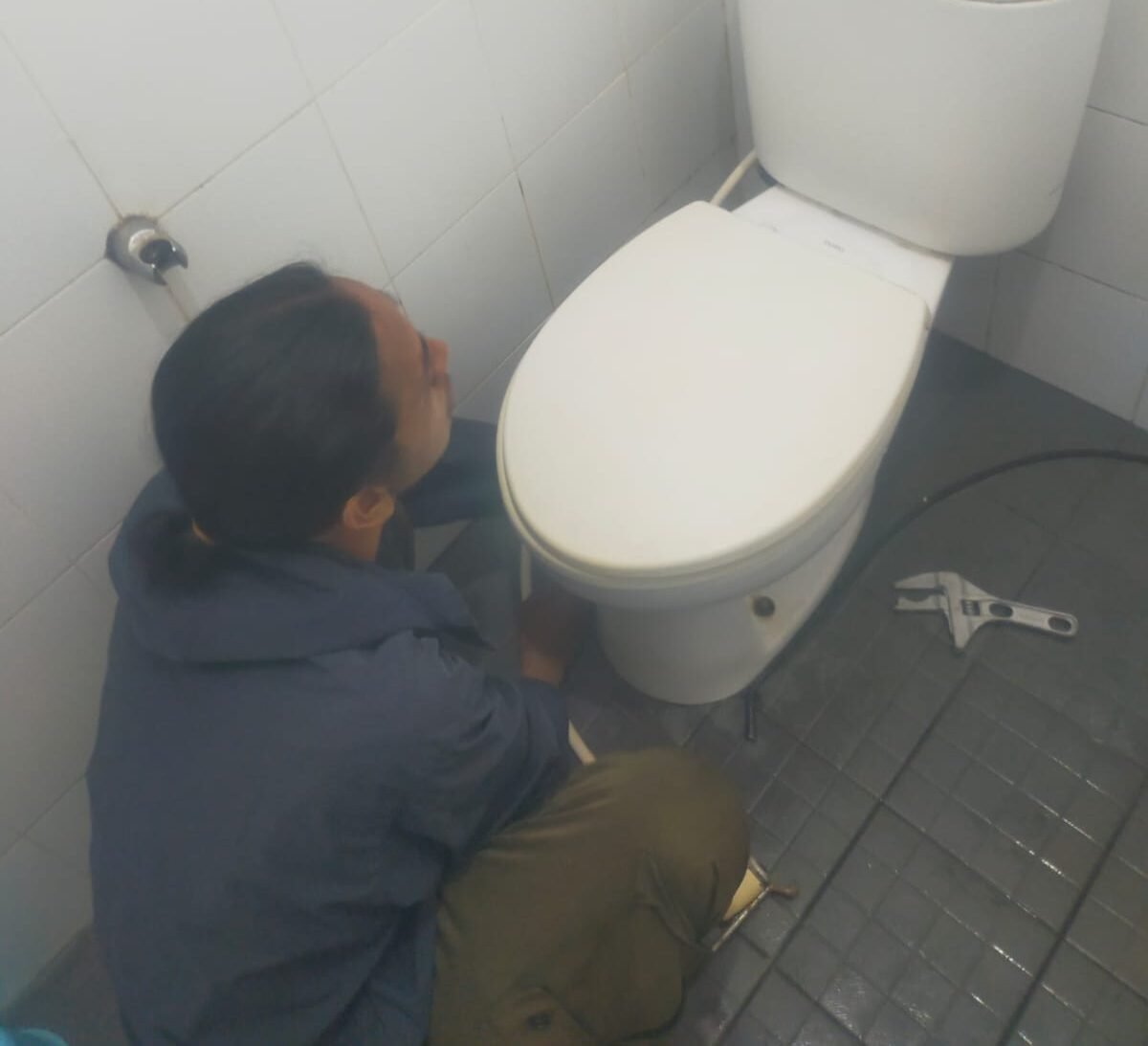 Dokumentasi Pengerjaan Aceng Drain Cleaner 6